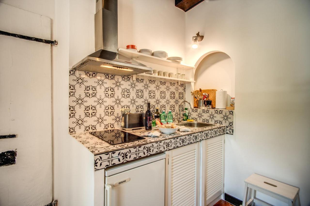 Lovely Flat In The Heart Of Trastevere Róma Kültér fotó